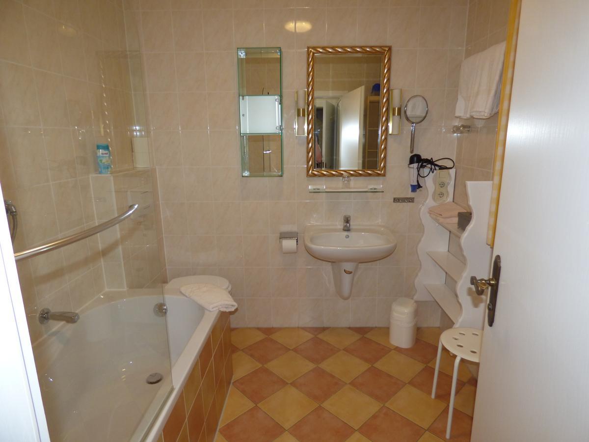 Hotel Engelhof Tutzing Luaran gambar